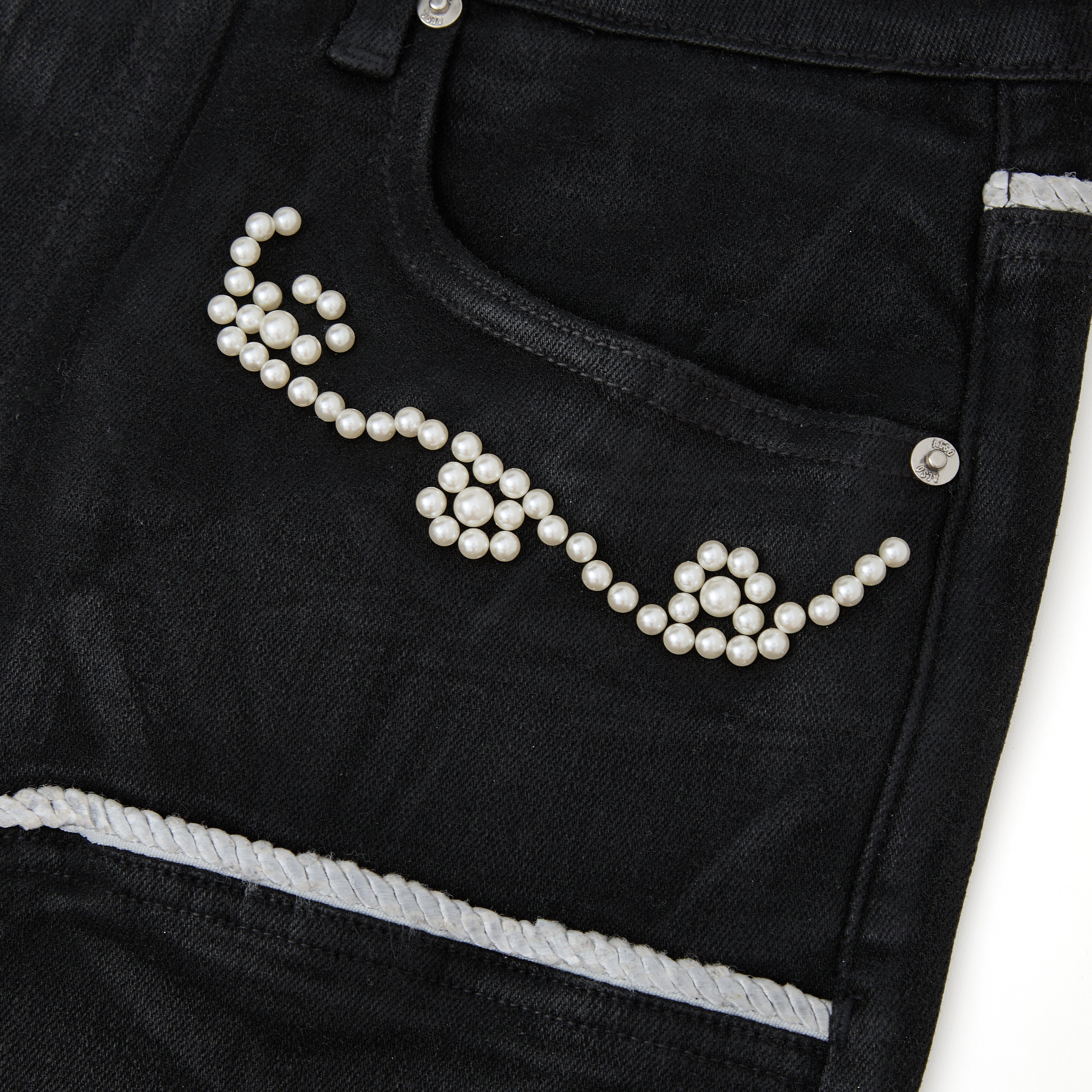 (Belvet)Star logo rigid Denim Jorts ブラック Star logo rigid Denim Jorts – BELVET