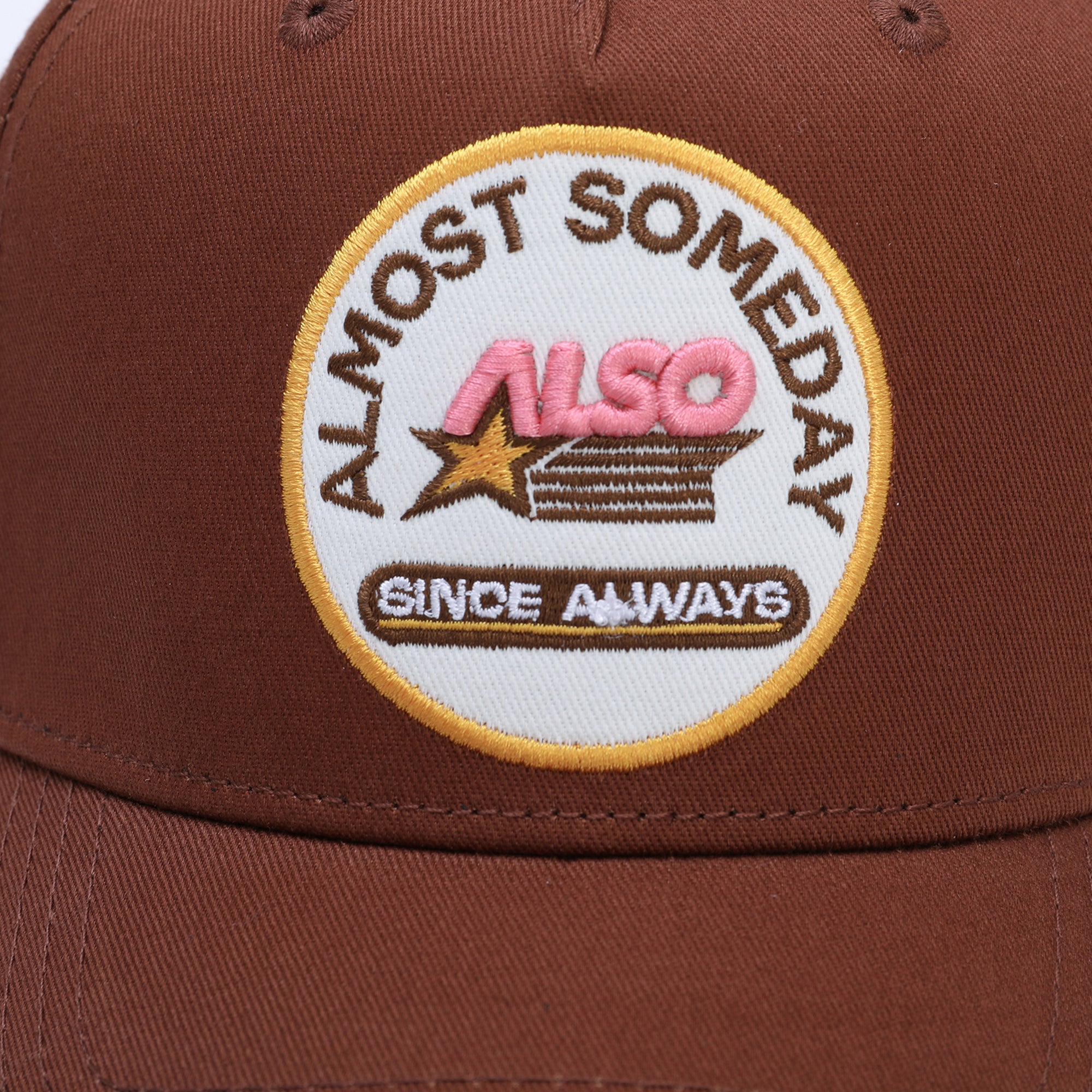 Capital Snapback (Brown)
