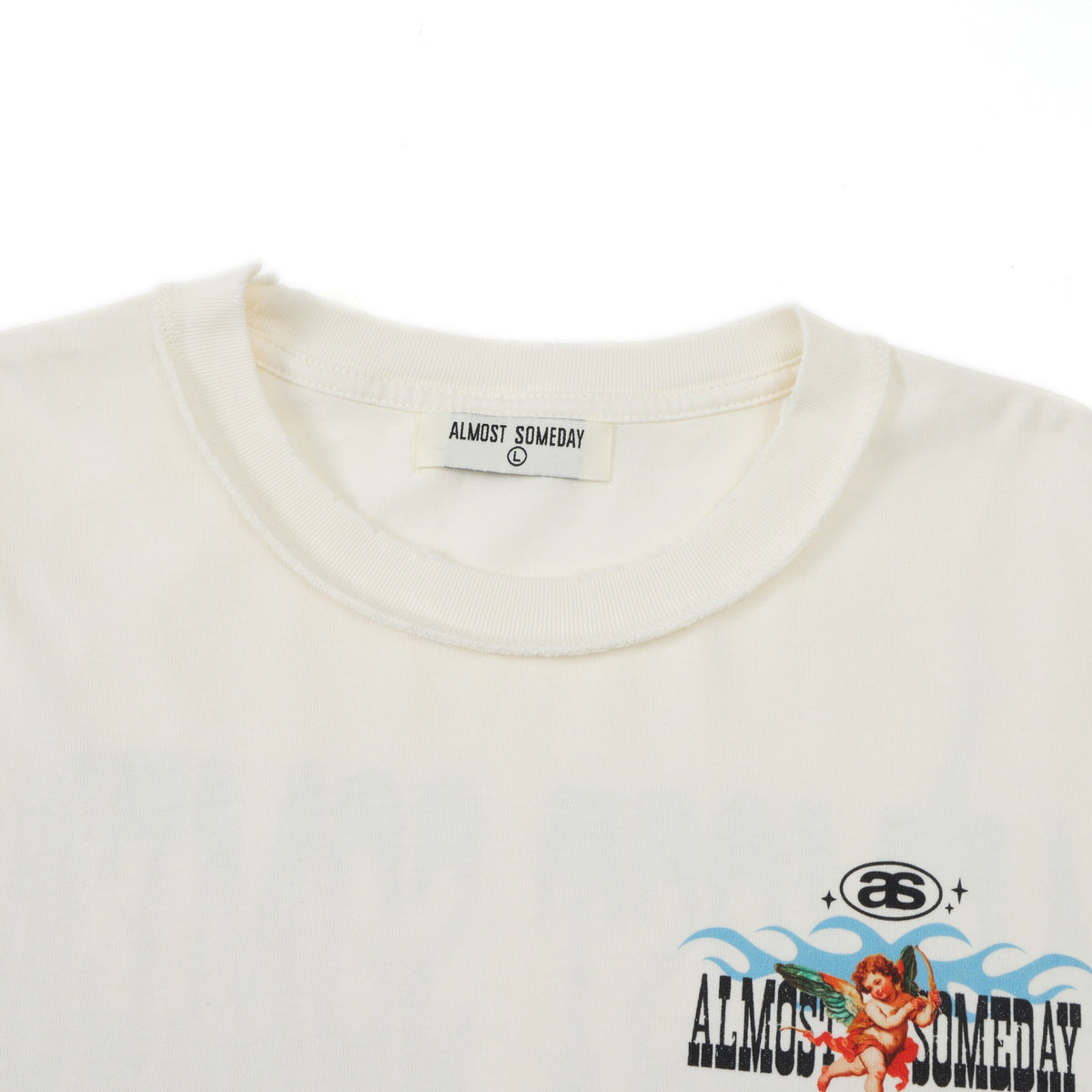Members Tee – Cream – Close-up of crew neckline and interior brand label